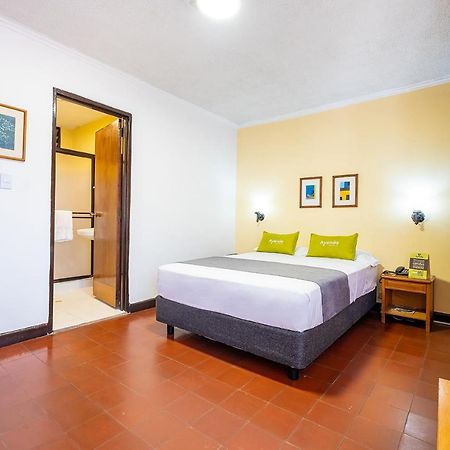 Ayenda 1502 Principe Hotel Bucaramanga Kültér fotó